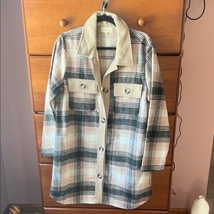 Plaid shirt dress in gray, cream & pink. Cute w leggings & booties. great cond.